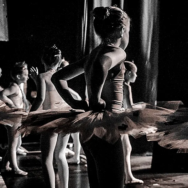 behind the scenes dance show photography round ballet dancers prepare to go on stage