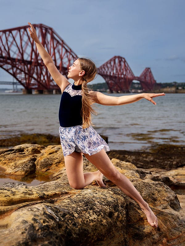 young-dancer-poses-rock-forthrailbridge